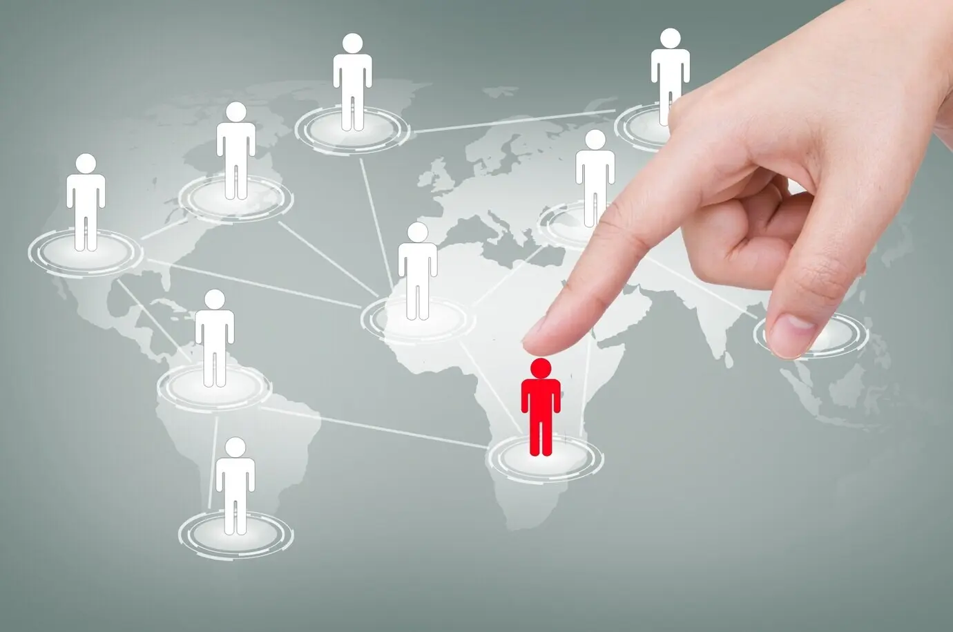 Карта мира с иконками, соединёнными между собой